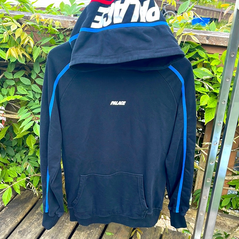 Palace S-Line Hood